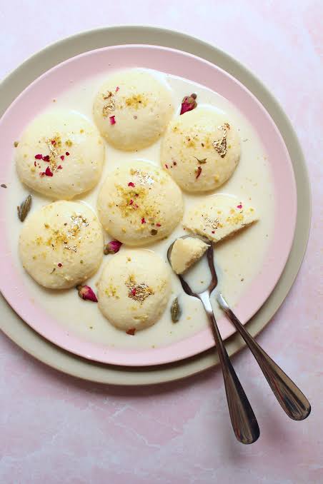 Rus Malai ( S Cafe Sjawal )